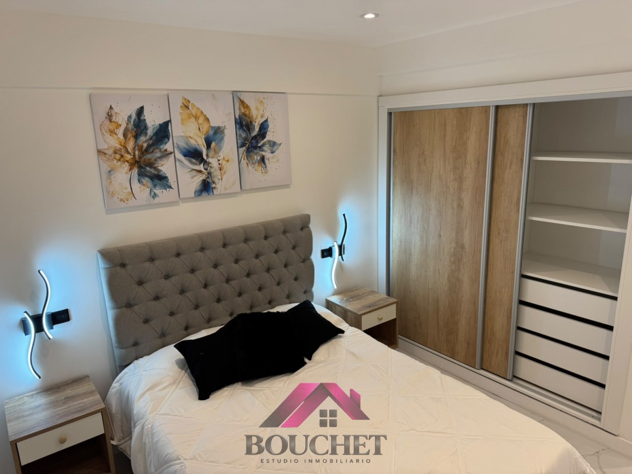 DEPARTAMENTO 3 AMBIENTES A LA CALLE CON BALCON EN VENTA | PLAZA COLON 