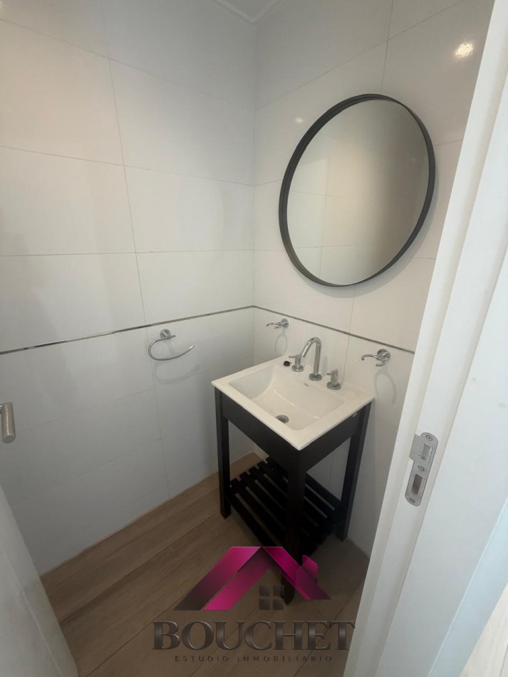 DEPARTAMENTO 2 AMBIENTES A LA CALLE CON BALCON | PLAZA COLON 