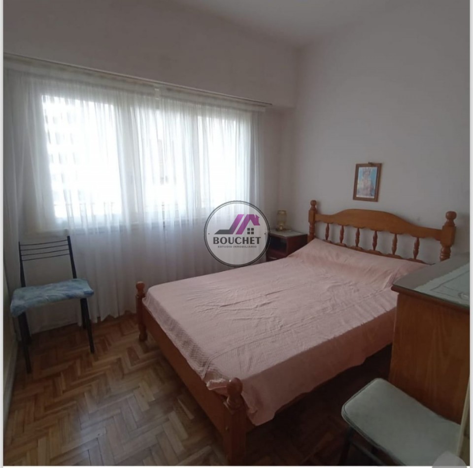 VENDO DEPARTAMENTO 2 AMBIENTES CON BALCON
