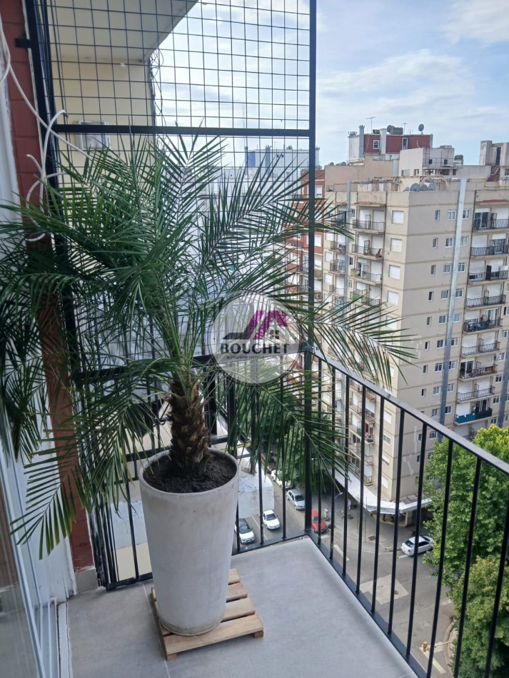 VENDO DEPARTAMENTO 2 AMBIENTES CON BALCON Y PARRILLA