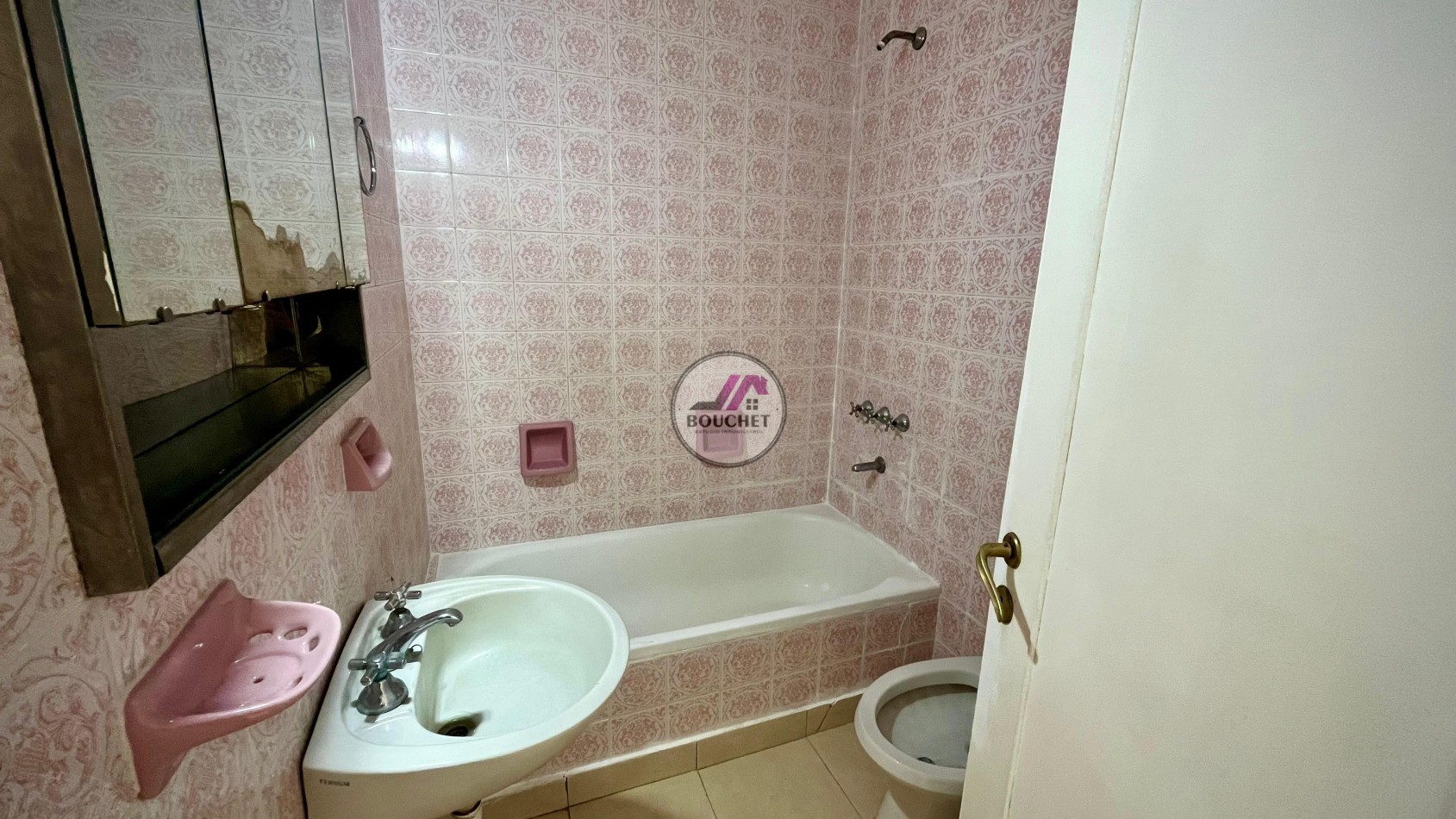 DEPARTAMENTO 2 AMBIENTES CON BALCON A COLON EN VENTA| PLAZA MITRE
