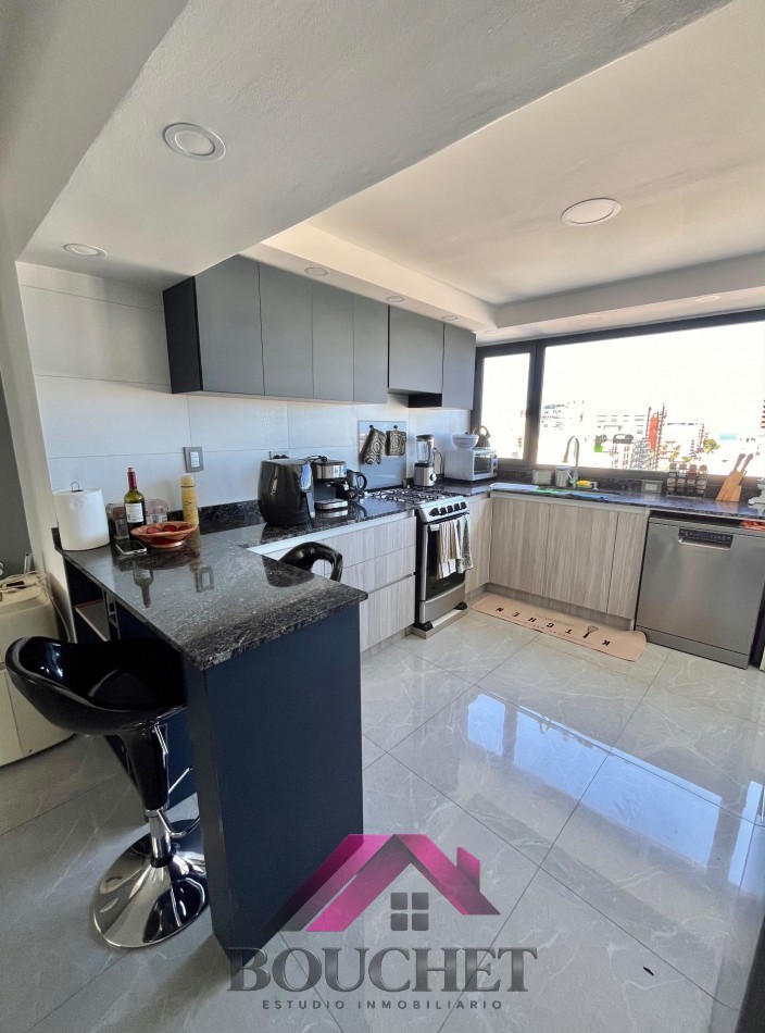 DEPARTAMENTO 3 AMBIENTES CON BALCON TERRAZA Y COCHERA | TORREON 