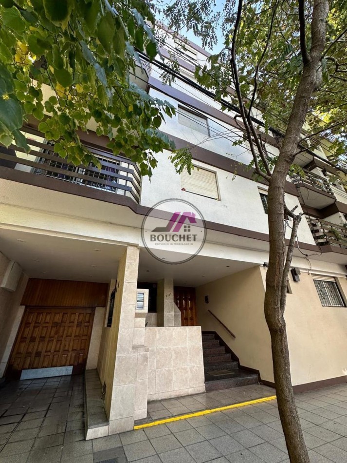 VENDO DEPARTAMENTO 3 AMBIENTES CON COCHERA PLAZA MITRE