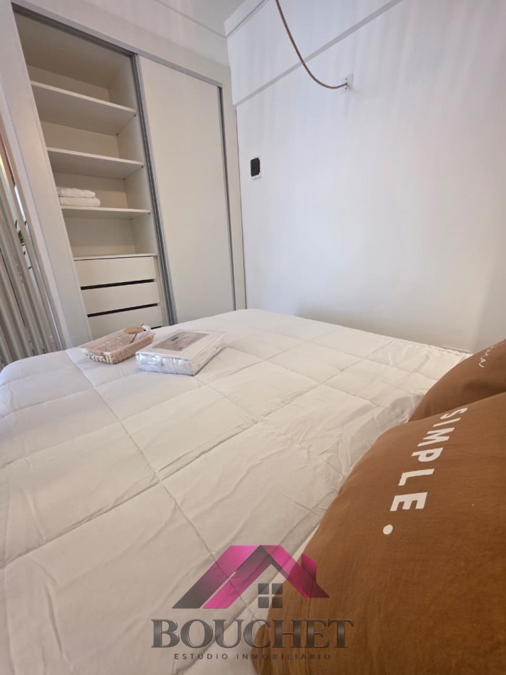 DEPARTAMENTO MONOAMBIENTE CON BALCON | PLAZA COLON 