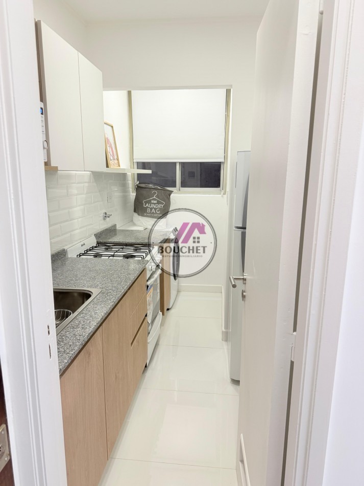 DEPARTAMENTO 2 AMBIENTE CON BALCON EN VENTA | PEATONAL CENTRO