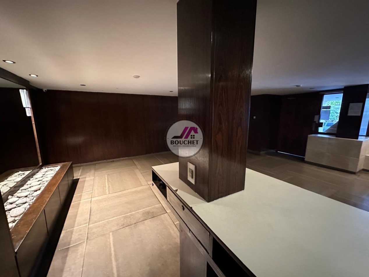 VENDO DEPARTAMENTO 3 AMBIENTES CON COCHERA PLAZA MITRE