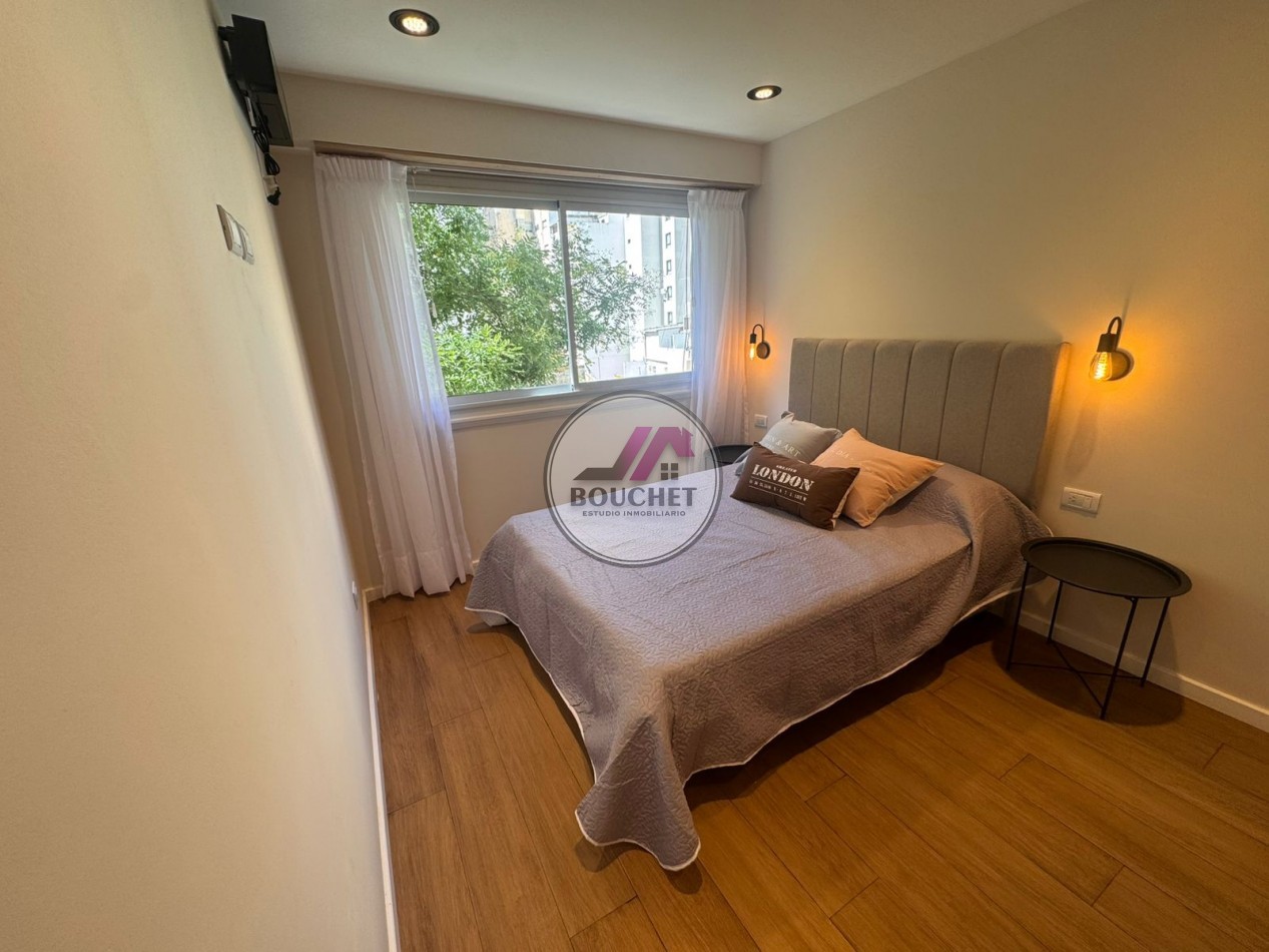 DEPARTAMENTO AMBIENTE DESPLAZADO A LA CALLE EN VENTA | PLAZA COLON