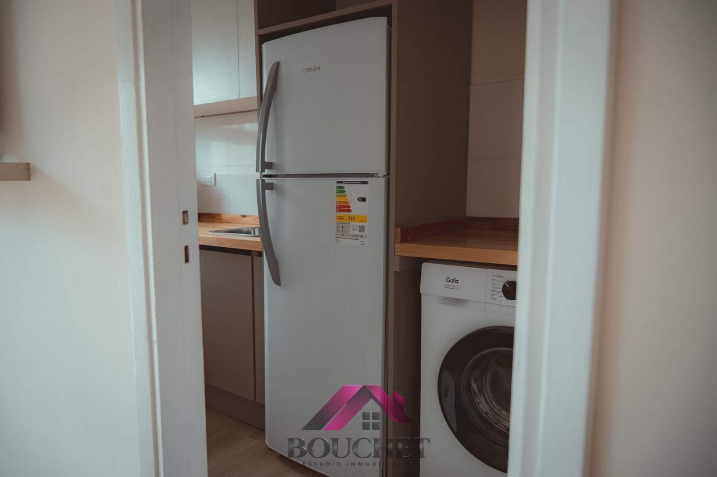 DEPARTAMENTO MONOAMBIENTE RECICLADO CON BALCON SALIENTE | ZONA ALDREY