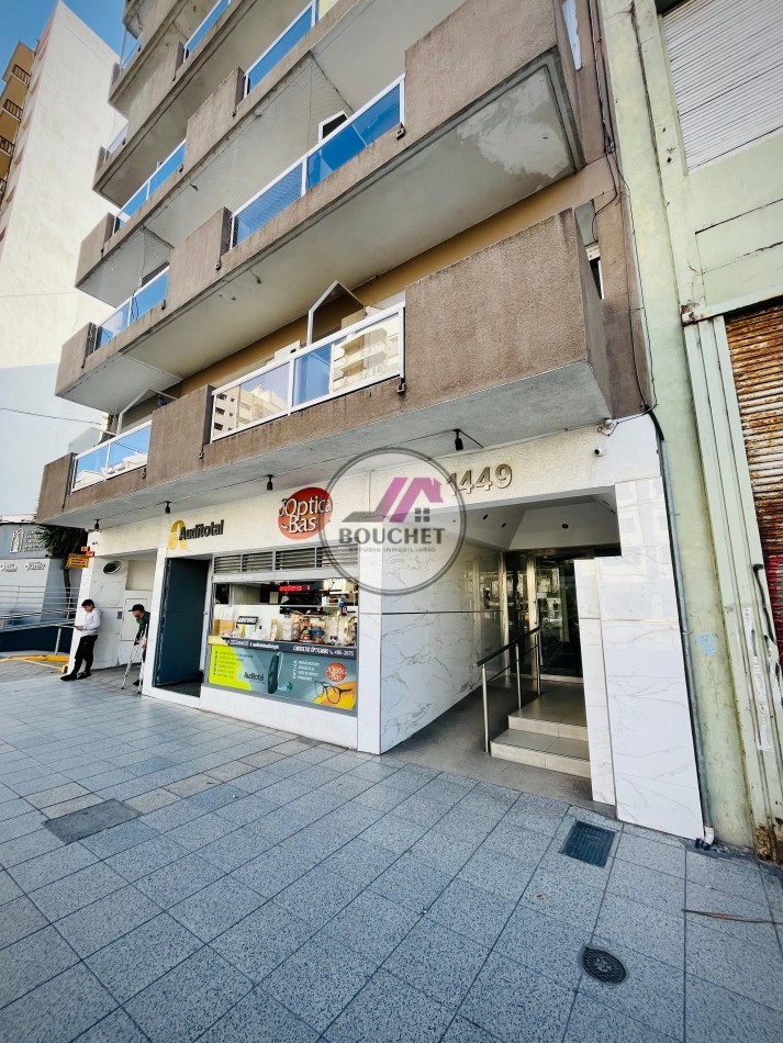 DEPARTAMENTO 2 AMBIENTES A LA CALLE BALCON Y COCHERA EN VENTA | LA PERLA