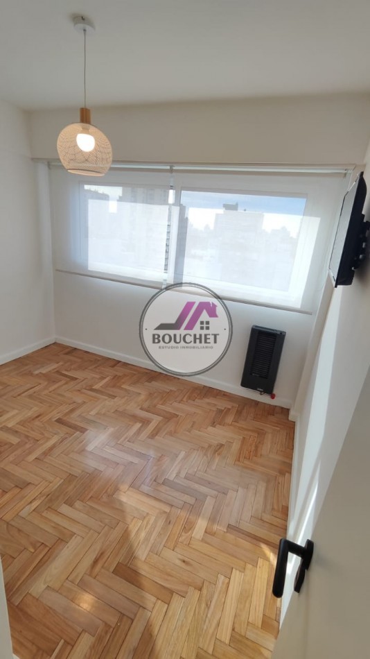 VENDO DEPARTAMENTO 3 AMBIENTES CON BALCON, BAULERA Y COCHERA