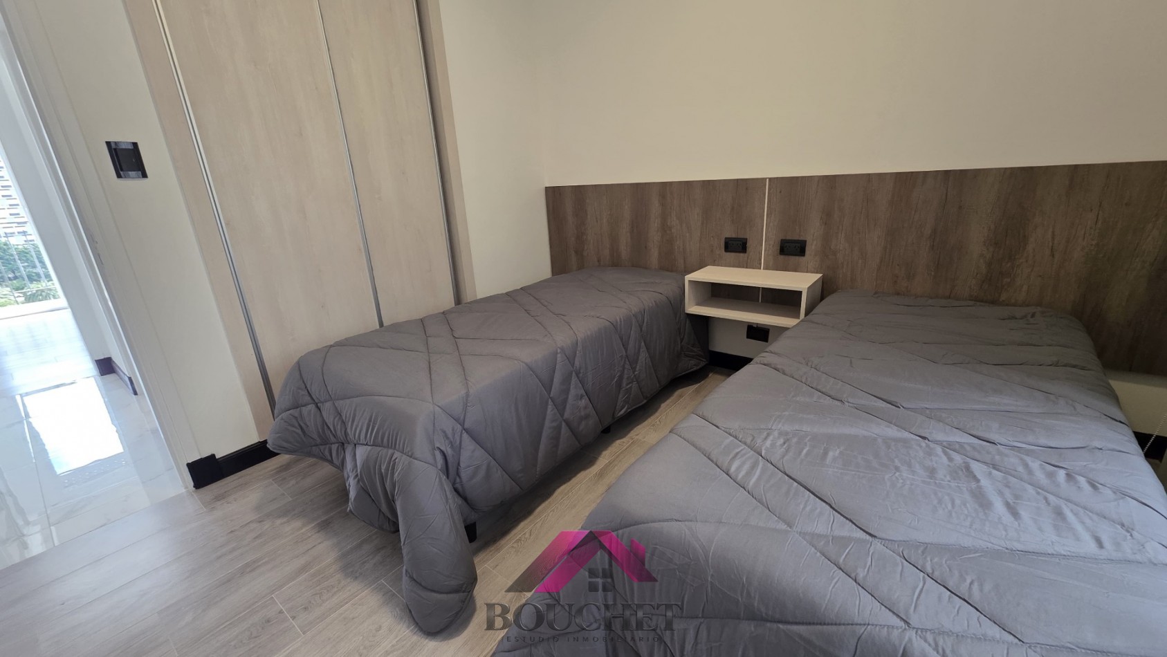 DEPARTAMENTO 3 AMBIENTES RECICLADO CON BALCON EN VENTA | PLAZA COLON