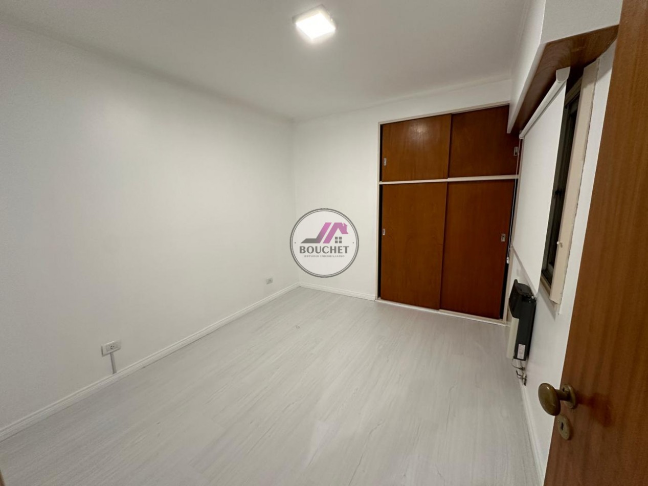 VENDO DEPARTAMENTO 3 AMBIENTES CON COCHERA PLAZA MITRE