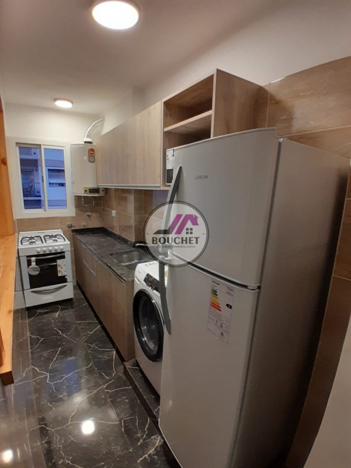 VENDO DEPARTAMENTO 2 AMBIENTES EXTERNO CON BALCON