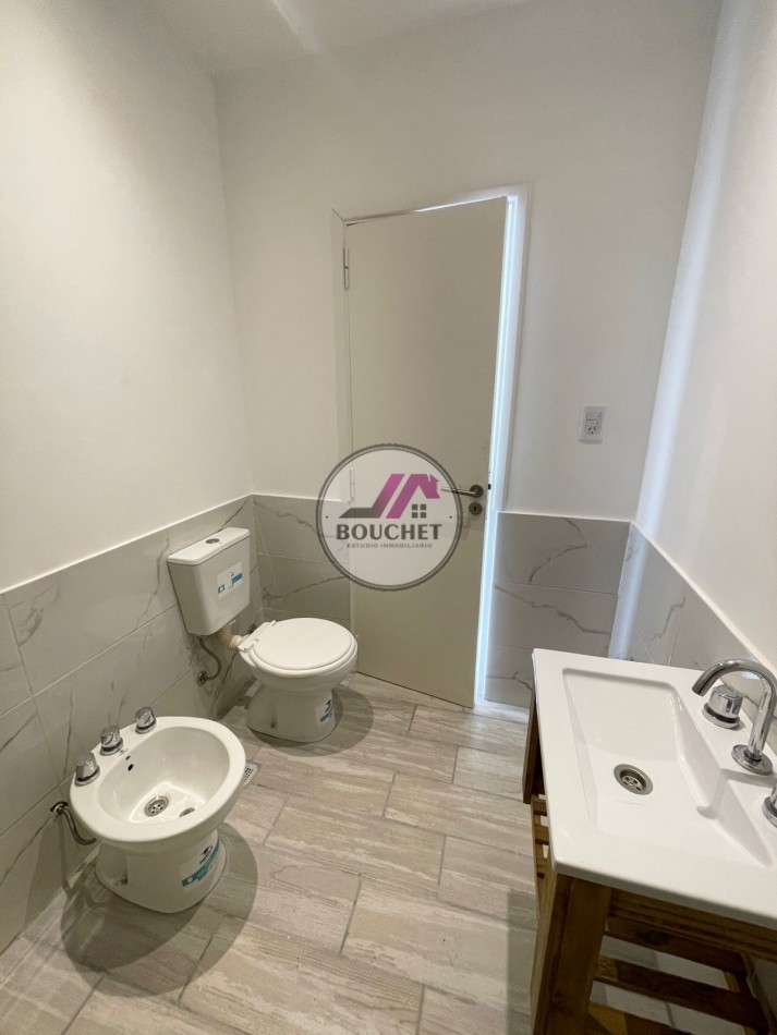VENDO PH 2 AMBIENTES CON BALCON TERRAZA