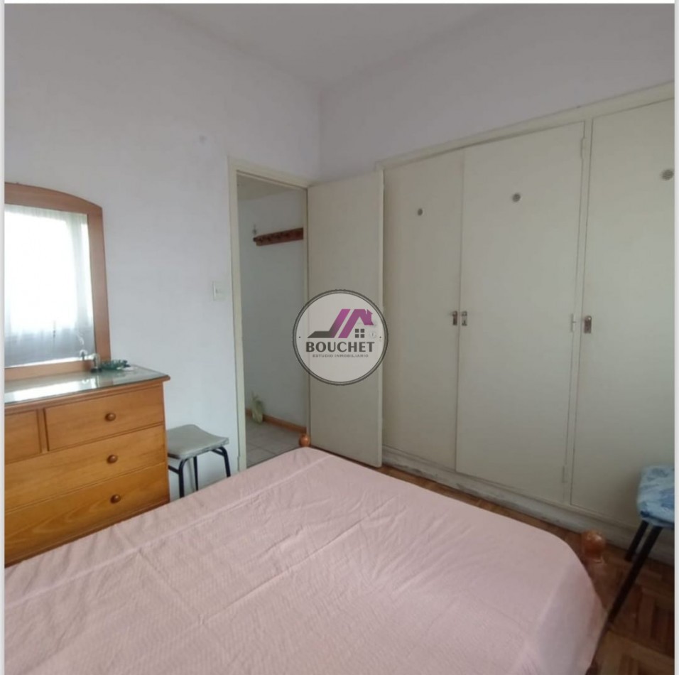 VENDO DEPARTAMENTO 2 AMBIENTES CON BALCON