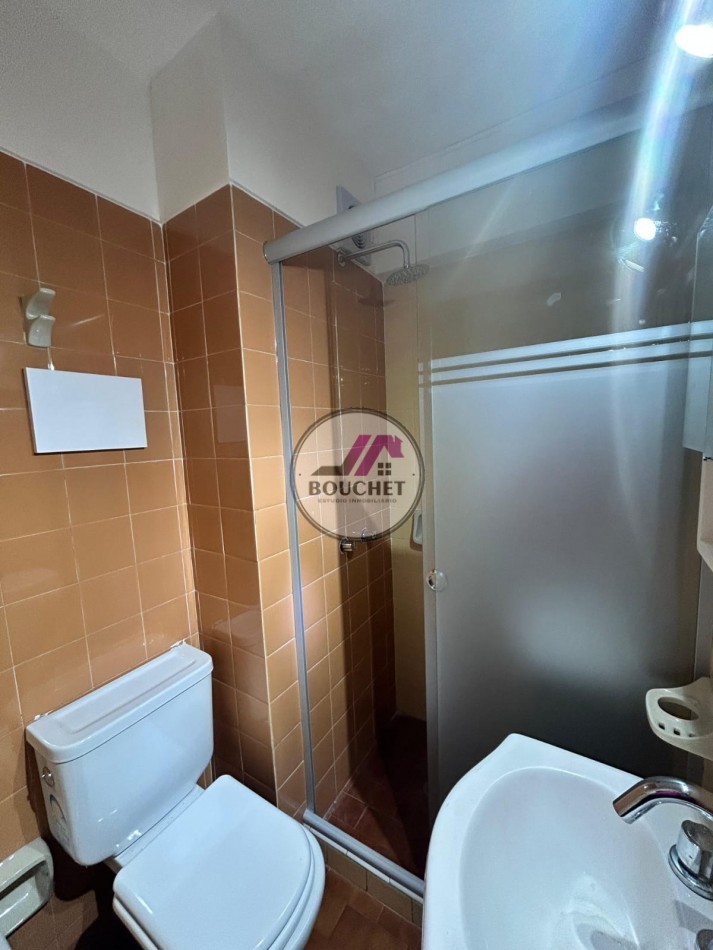 VENDO DEPARTAMENTO MONOAMBIENTE CON BALCON