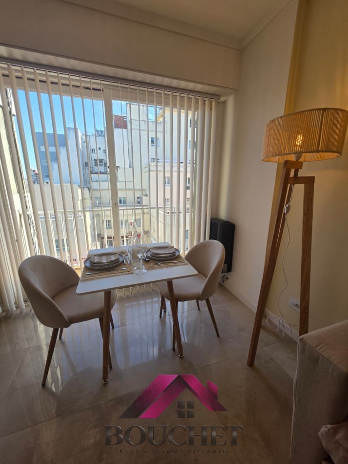 DEPARTAMENTO MONOAMBIENTE CON BALCON | PLAZA COLON 