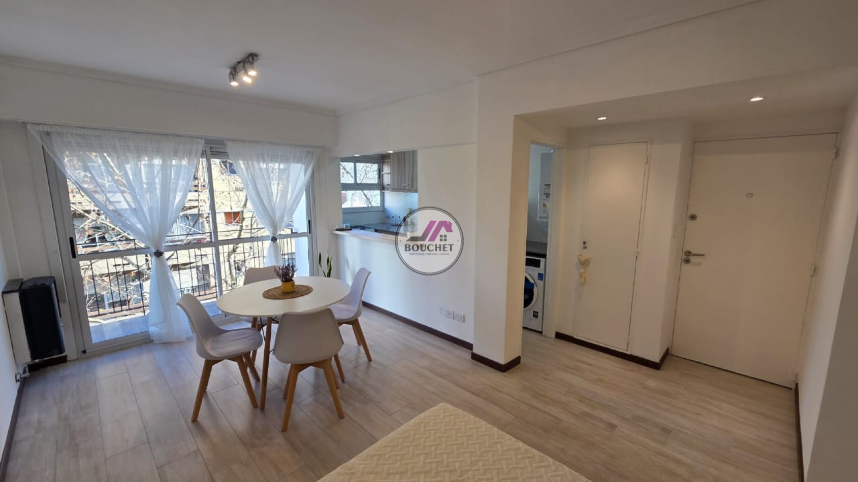 VENDO DEPARTAMENTO MONOAMBIENTE EXTERNO CON BALCON
