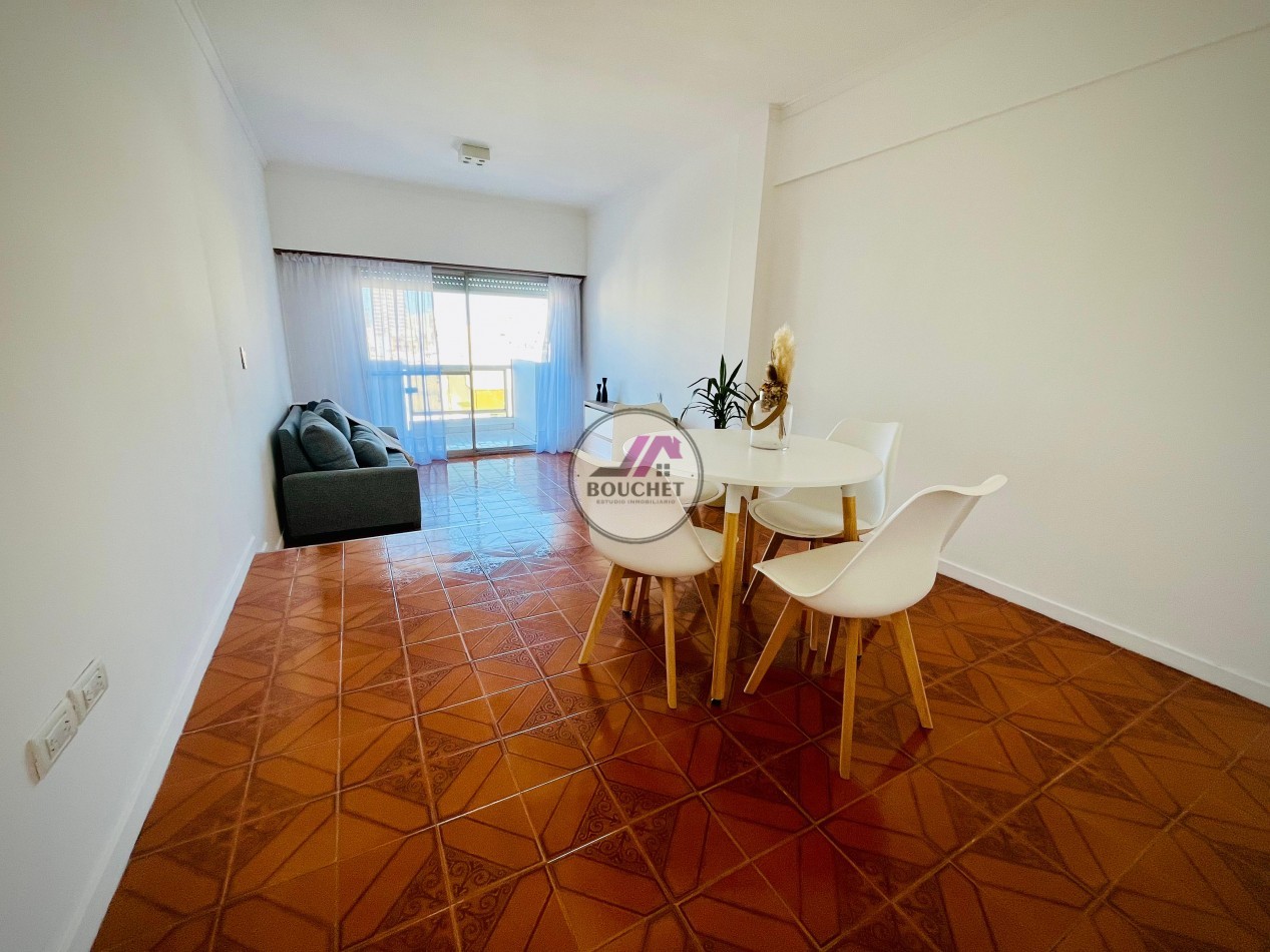 DEPARTAMENTO 2 AMBIENTES A LA CALLE BALCON Y COCHERA EN VENTA | LA PERLA