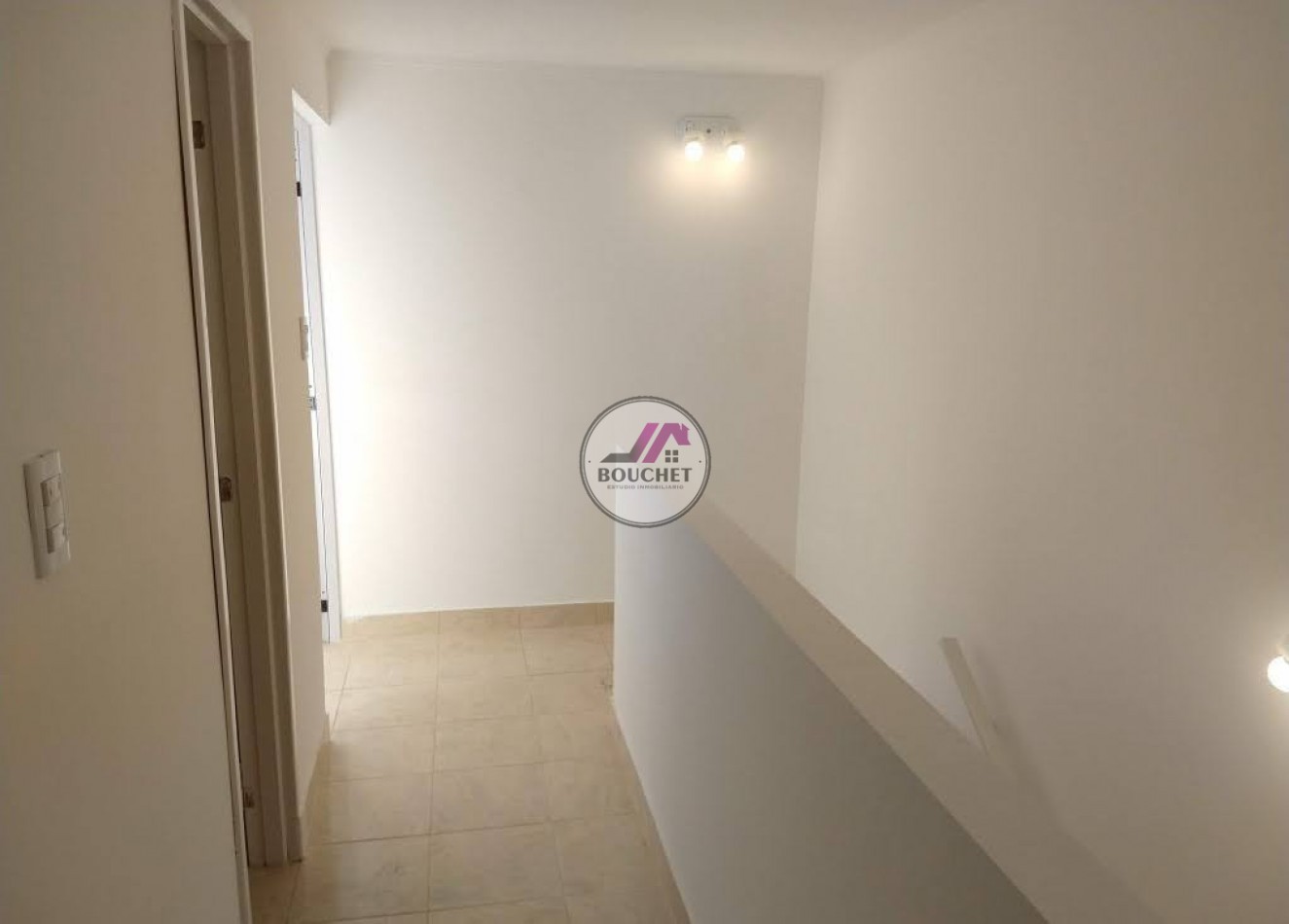 VENDO DUPLEX 3 AMBIENTES CON PATIO 