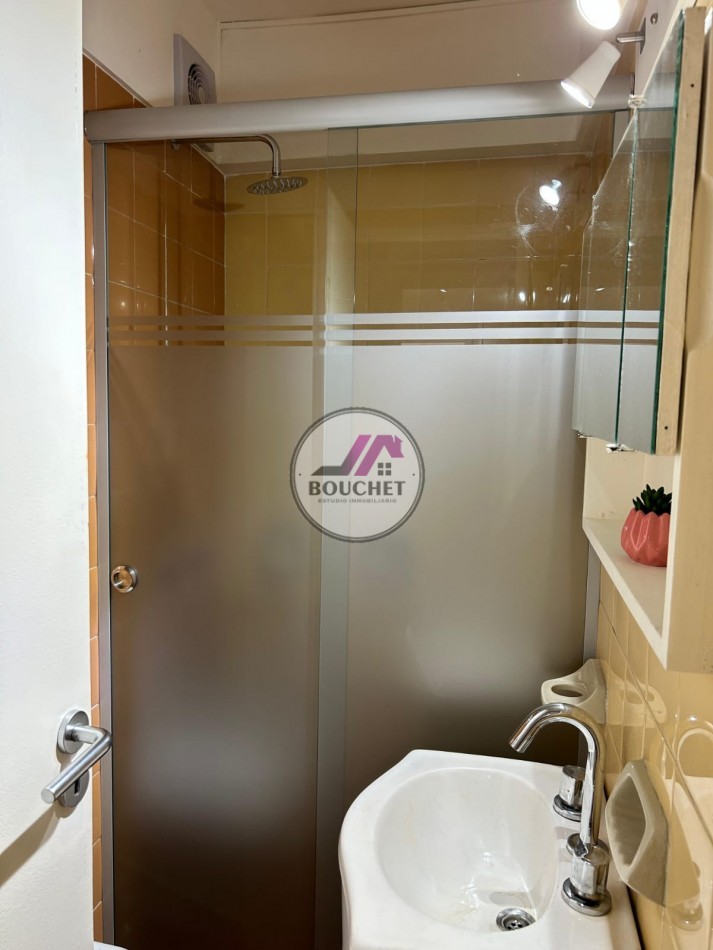 VENDO DEPARTAMENTO MONOAMBIENTE CON BALCON