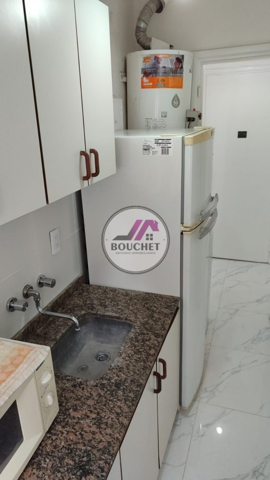 DEPARTAMENTO 2 AMBIENTES A LA CALLE EN VENTA | CENTRO