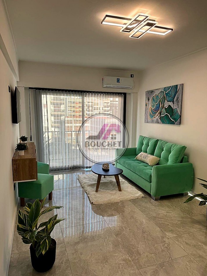 DEPARTAMENTO 3 AMBIENTES CON BALCON CORRIDO EN VENTA | CENTRO