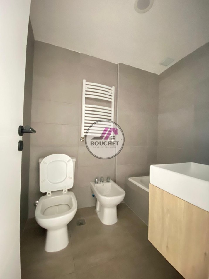 DEPARTAMENTO 2 AMBIENTES A ESTRENAR CON COCHERA EN VENTA | ZONA GUEMES
