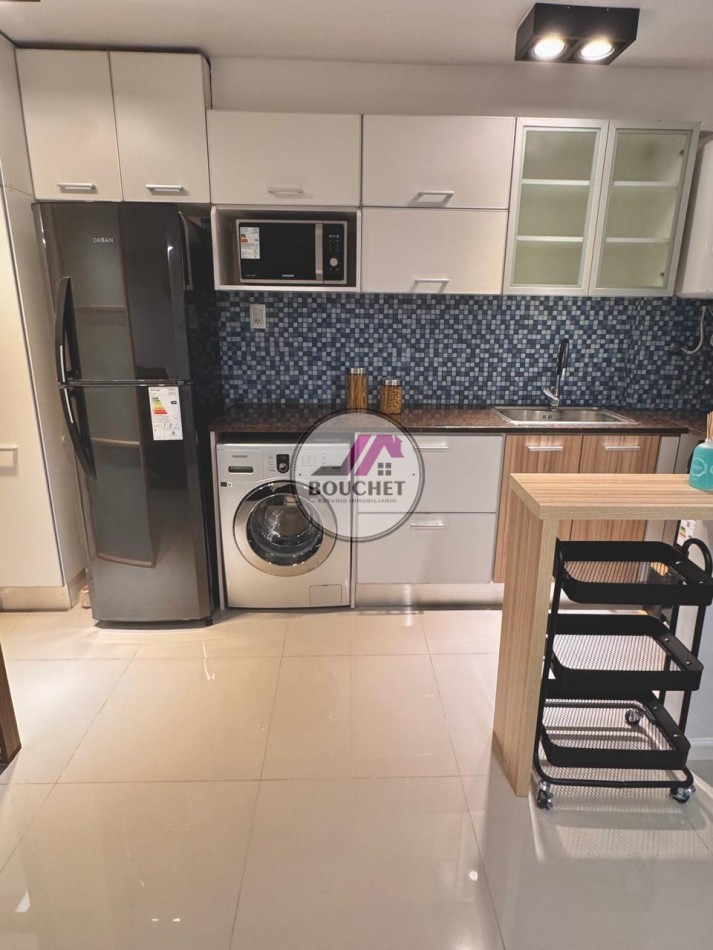VENDO DEPARTAMENTO MONOAMBIENTE CON BALCON
