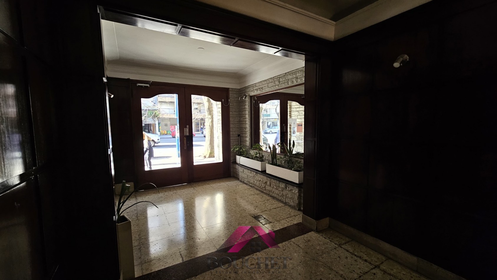 DEPARTAMENTO MONAMBIENTE DIVIDIDO CONTRAFRENTE EN VENTA | PLAZA COLON