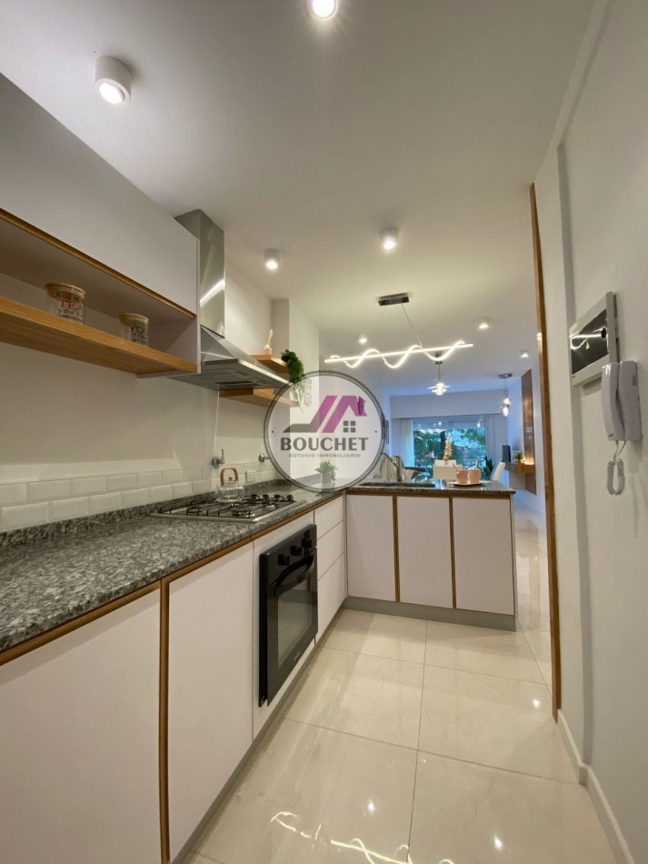DEPARTAMENTO 3 AMBIENTES CON BALCON CORRIDO EN VENTA | PLAZA MITRE