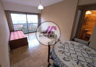 VENDO DEPARTAMENTO 2 AMBIENTES CENTRICO CON BALCON FRANCES