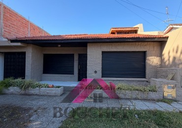 CHALET 4 AMBIENTES LOTE PROPIO EN VENTA | VILLA LOURDES