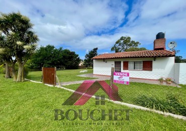 CASA 3 AMBIENTES CON GRAN PARQUE EN VENTA | SANTA ISABEL