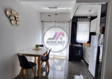 DEPARTAMENTO MONOAMBIENTE A LA CALLE EN VENTA | CENTRO