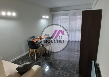 DEPARTAMENTO 2 AMBIENTES CON DEPENDENCIA Y COCHERA EN VENTA | CENTRO