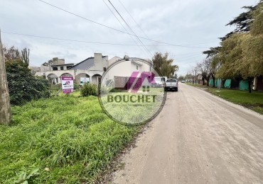 VENDO LOTE AMPLIO BARRIO CAISAMAR