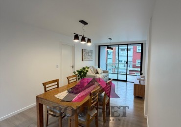 DEPARTAMENTO 2 AMBIENTES A LA CALLE CON BALCON | PLAZA COLON 