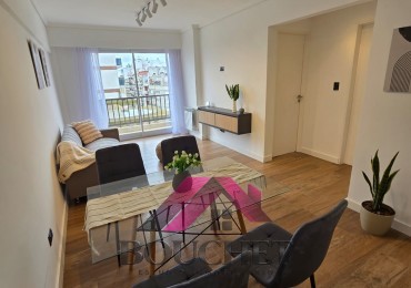DEPARTAMENTO 2 AMBIENTES A LA CALLE Y BALCONES | PLAZA MITRE