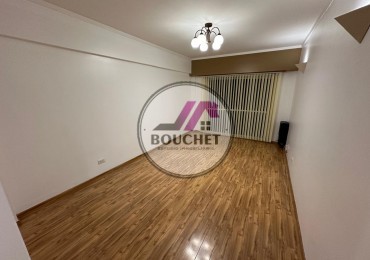 VENDO DEPARTAMENTO 3 AMBIENTES CON COCHERA PLAZA MITRE